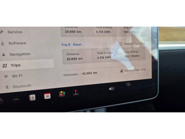 Tesla Model 3 Dual Motor AWD 2023г. ; 42983км. Face с термопомпа - автомобили, коли, обяви за нови и употребявани 12