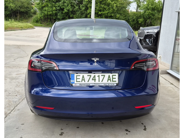 Tesla Model 3 Dual Motor AWD 2023г. ; 42983км. Face с термопомпа - автомобили, коли, обяви за нови и употребявани 4