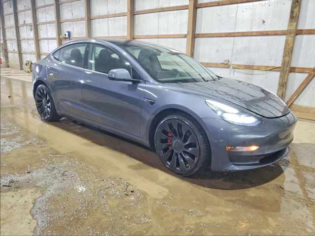 Tesla Model 3 Performance AWD - автомобили, коли, обяви за нови и употребявани 3