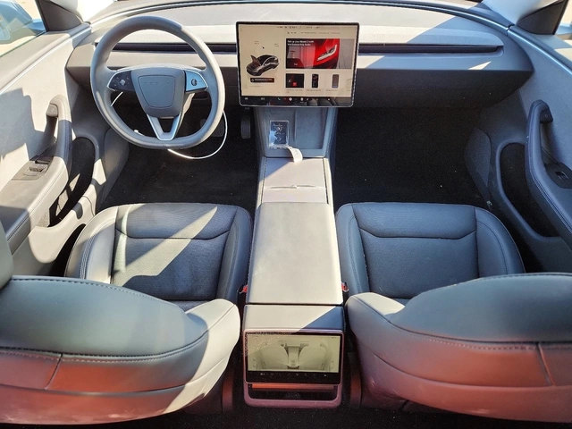 Tesla Model 3 - автомобили, коли, обяви за нови и употребявани 7