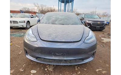 Tesla Model 3 RWD - автомобили, коли, обяви за нови и употребявани 4