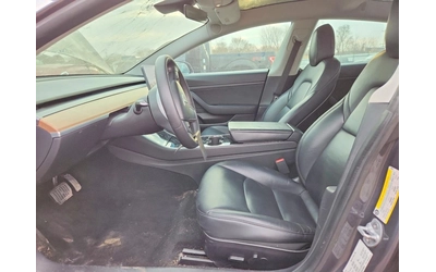 Tesla Model 3 RWD - автомобили, коли, обяви за нови и употребявани 6