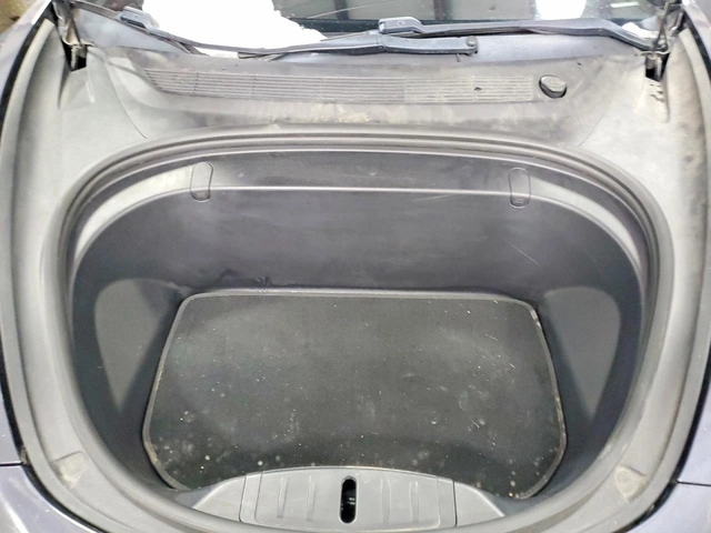 Tesla Model 3 PERFORMANCE DUAL MOTOR AWD - автомобили, коли, обяви за нови и употребявани 10