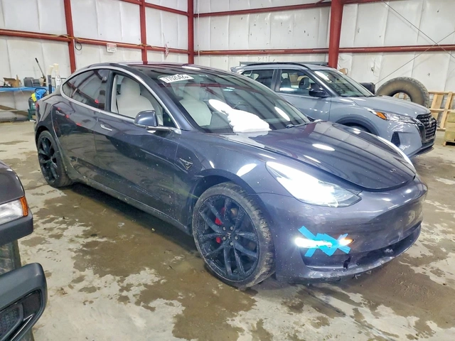 Tesla Model 3 PERFORMANCE DUAL MOTOR AWD - автомобили, коли, обяви за нови и употребявани 3