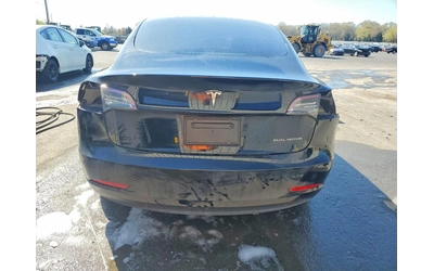 tesla-model-3 - 5