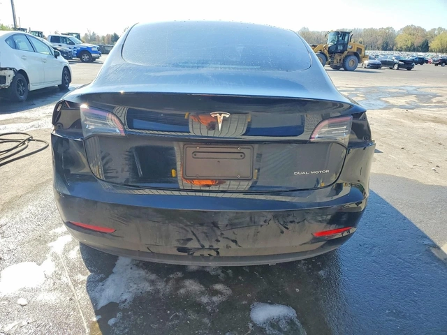 Tesla Model 3 DUAL MOTOR LONG RANGE AWD ТЕРМОПОМПА* - автомобили, коли, обяви за нови и употребявани 5