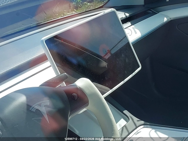 Tesla Model 3 3 - автомобили, коли, обяви за нови и употребявани 6