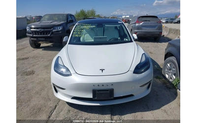 Tesla Model 3 3 - автомобили, коли, обяви за нови и употребявани 9