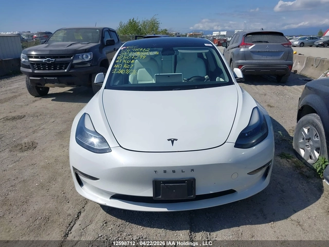 Tesla Model 3 3 - автомобили, коли, обяви за нови и употребявани 9