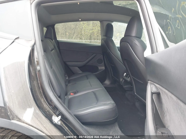 Tesla Model 3 Y - автомобили, коли, обяви за нови и употребявани 7