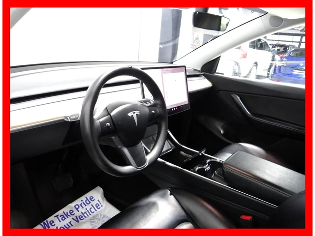 Tesla Model 3 Y LONG RANGE AWD - автомобили, коли, обяви за нови и употребявани 7