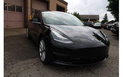 tesla-model-3 - 0