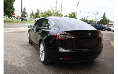 tesla-model-3 - 2