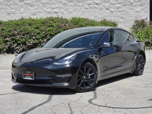 Tesla Model 3 STANDARD RANGE PLUS / AUTOPILOT /CERTIFIED - автомобили, коли, обяви за нови и употребявани 0