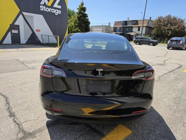 Tesla Model 3 STANDARD RANGE PLUS / AUTOPILOT /CERTIFIED - автомобили, коли, обяви за нови и употребявани 3