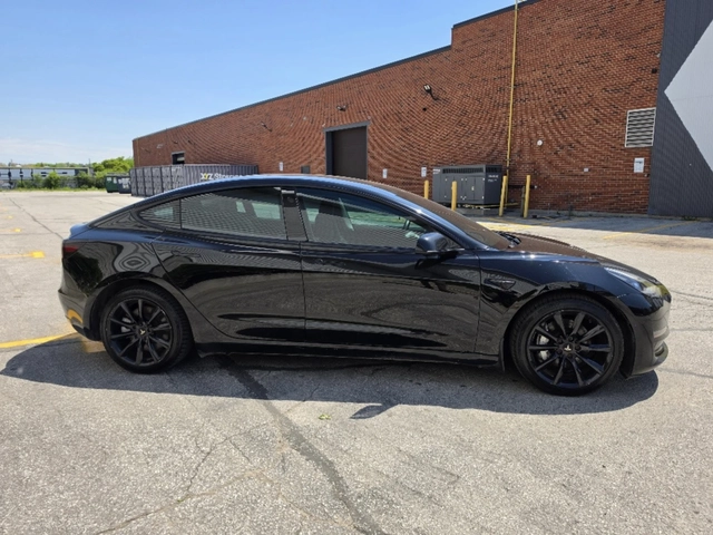 Tesla Model 3 STANDARD RANGE PLUS / AUTOPILOT /CERTIFIED - автомобили, коли, обяви за нови и употребявани 5