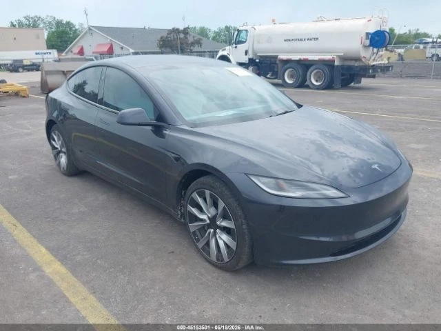 Tesla Model 3 LONG RANGE* DUAL MOTOR* КОЖА* ПОДГРЕВ* ПАНО* - автомобили, коли, обяви за нови и употребявани 0