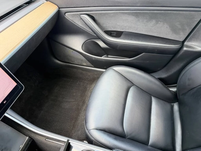 Tesla Model 3 * LONG RANGE* DUAL MOTOR ALL-WHE* KEYLESS* Camera* - автомобили, коли, обяви за нови и употребявани 13