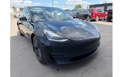 tesla-model-3 - 1