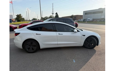 tesla-model-3 - 1