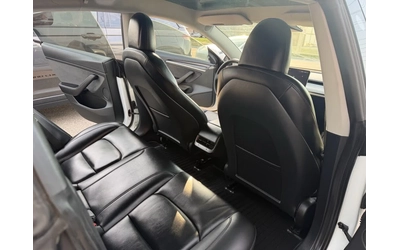 Tesla Model 3 STANDARD RANGE* RWD* PANO - автомобили, коли, обяви за нови и употребявани 7