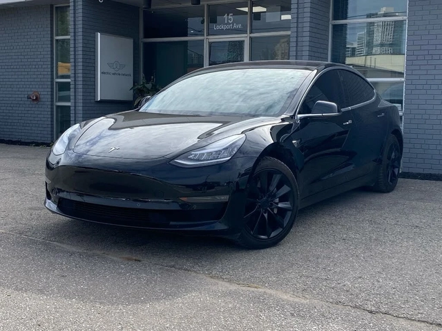Tesla Model 3 4x4* LONG RANGE* PANO - автомобили, коли, обяви за нови и употребявани 0