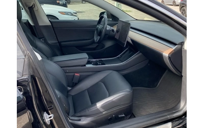 Tesla Model 3 4x4* LONG RANGE* PANO - автомобили, коли, обяви за нови и употребявани 8