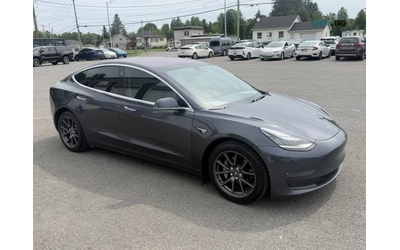 tesla-model-3 - 4