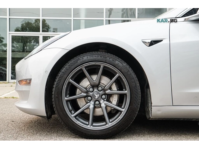 Tesla Model 3 Long Range* 4x4 - автомобили, коли, обяви за нови и употребявани 3