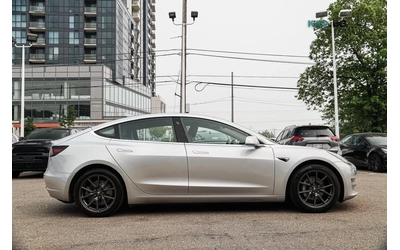 tesla-model-3 - 5