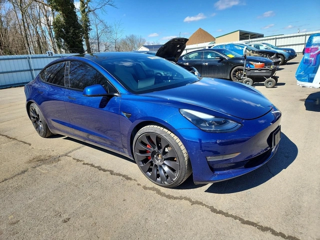 Tesla Model 3 DUAL* MOTOR* ALL* WHEEL* DRIVE* - автомобили, коли, обяви за нови и употребявани 0