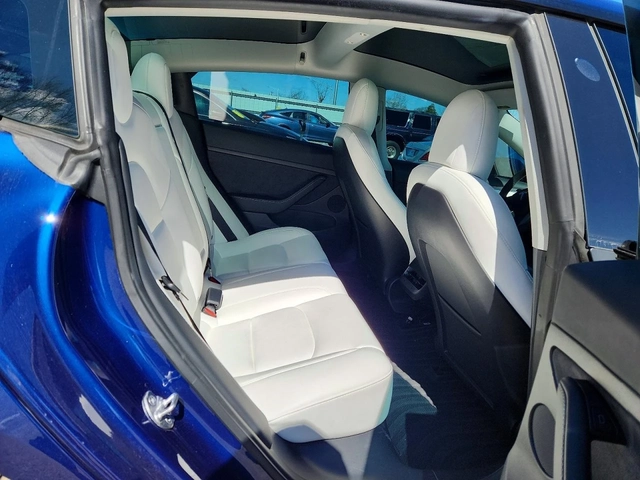 Tesla Model 3 DUAL* MOTOR* ALL* WHEEL* DRIVE* - автомобили, коли, обяви за нови и употребявани 9