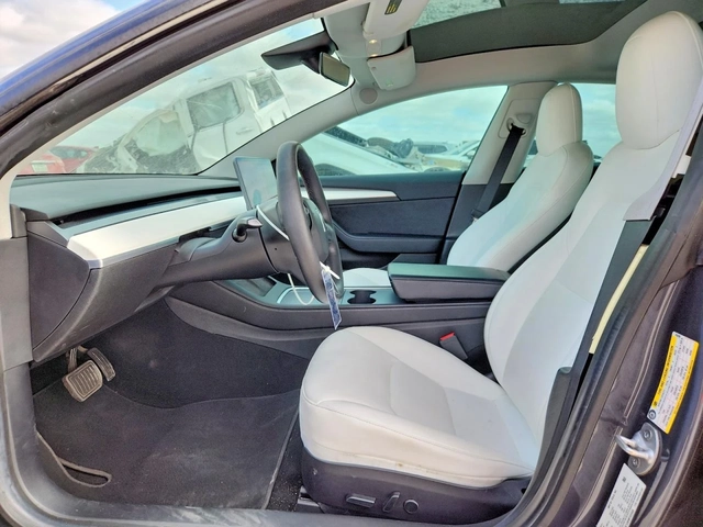 Tesla Model 3 Long Range AWD - автомобили, коли, обяви за нови и употребявани 6