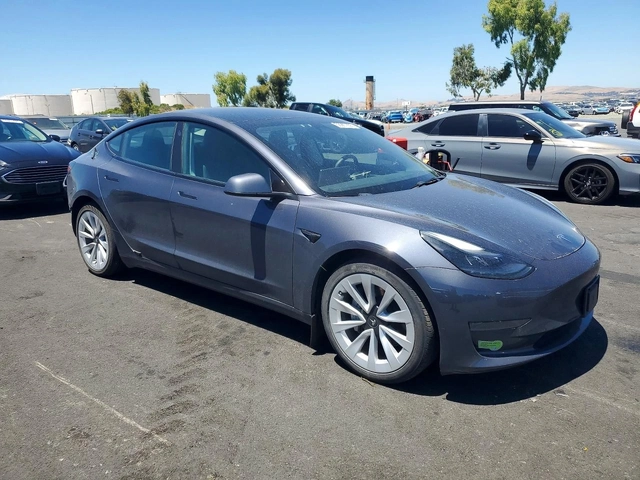 Tesla Model 3 AWD - автомобили, коли, обяви за нови и употребявани 2