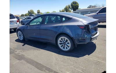 tesla-model-3 - 3