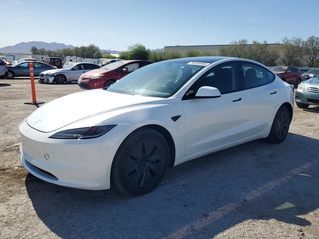 Tesla Model 3 Long Range RWD - автомобили, коли, обяви за нови и употребявани 0