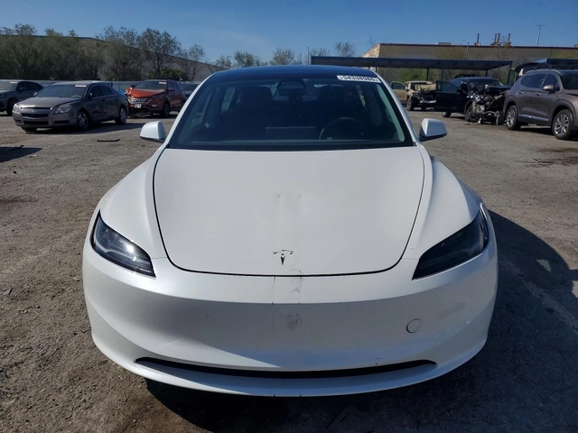 Tesla Model 3 Long Range RWD - автомобили, коли, обяви за нови и употребявани 4