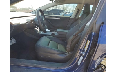 Tesla Model 3 Long Range AWD - автомобили, коли, обяви за нови и употребявани 6