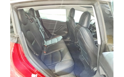 Tesla Model 3 Standard Range RWD - автомобили, коли, обяви за нови и употребявани 8