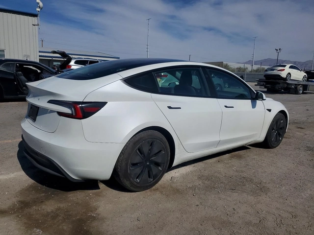 Tesla Model 3 Long Range RWD - автомобили, коли, обяви за нови и употребявани 2