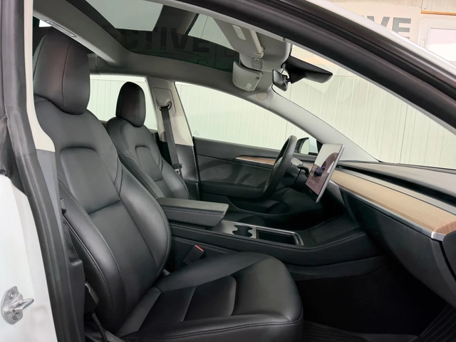 Tesla Model 3 * 24 500км*  LFP - автомобили, коли, обяви за нови и употребявани 10