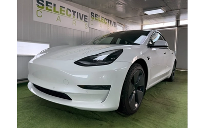 tesla-model-3 - 1