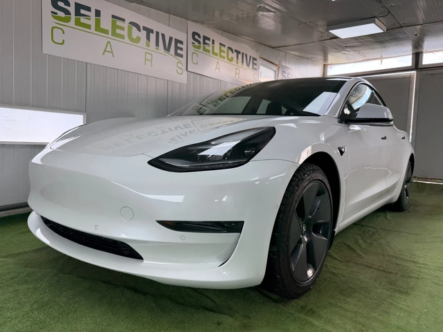 Tesla Model 3 * 24 500км*  LFP - автомобили, коли, обяви за нови и употребявани 1
