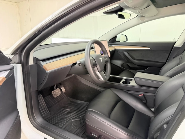 Tesla Model 3 * 24 500км*  LFP - автомобили, коли, обяви за нови и употребявани 7