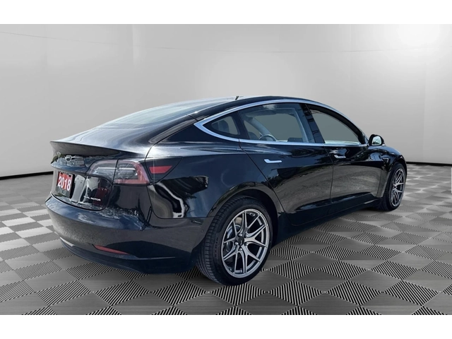 Tesla Model 3 DUAL MOTOR - автомобили, коли, обяви за нови и употребявани 7
