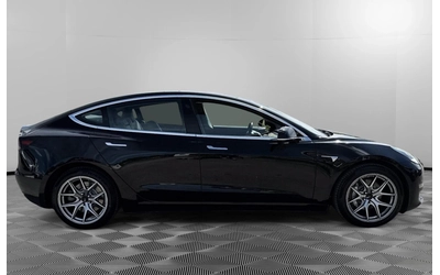 Tesla Model 3 DUAL MOTOR - автомобили, коли, обяви за нови и употребявани 8