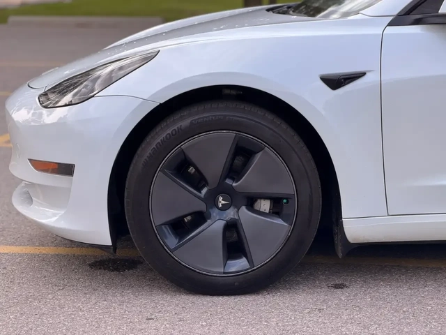 Tesla Model 3 RWD* НАЙ-ЗДРАВАТА БАТЕРИЯ* КРАЙНА ЦЕНА - автомобили, коли, обяви за нови и употребявани 7