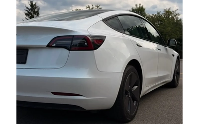 tesla-model-3 - 2