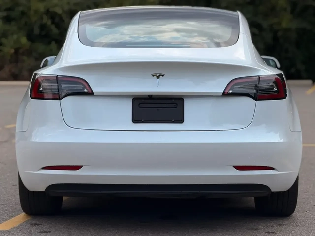 Tesla Model 3 RWD* НАЙ-ЗДРАВАТА БАТЕРИЯ* КРАЙНА ЦЕНА - автомобили, коли, обяви за нови и употребявани 6