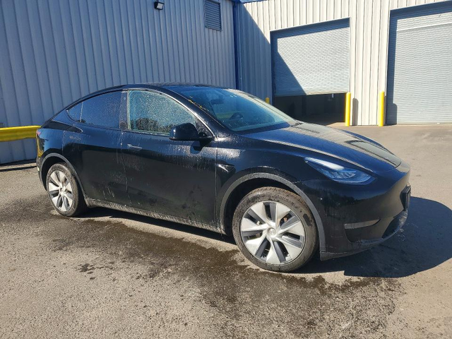 Tesla Model 3 ALL WHEEL DRIVE - автомобили, коли, обяви за нови и употребявани 3